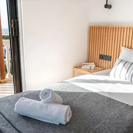 Relaxing Sea View Studio At Xenios Avlais Апартаменты Аликанас