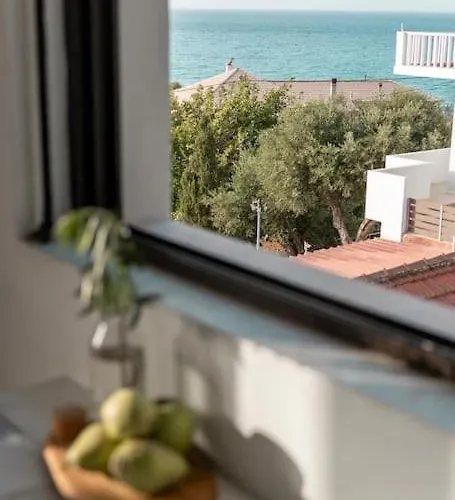 Relaxing Sea View Studio At Xenios Avlais