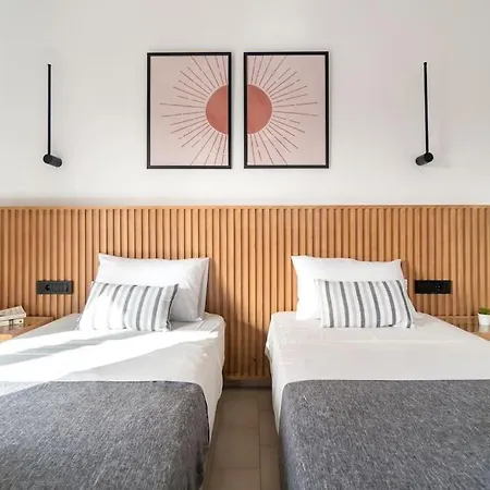 Relaxing Sea View Studio At Xenios Avlais Apartment