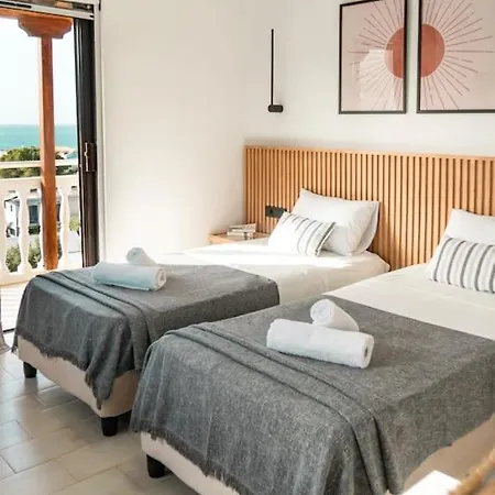 Relaxing Sea View Studio At Xenios Avlais Apartment *