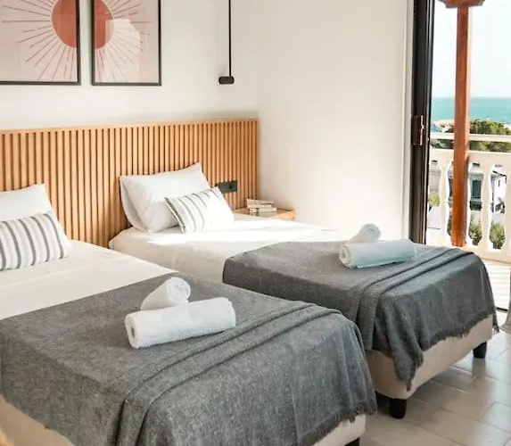 Relaxing Sea View Studio At Xenios Avlais
